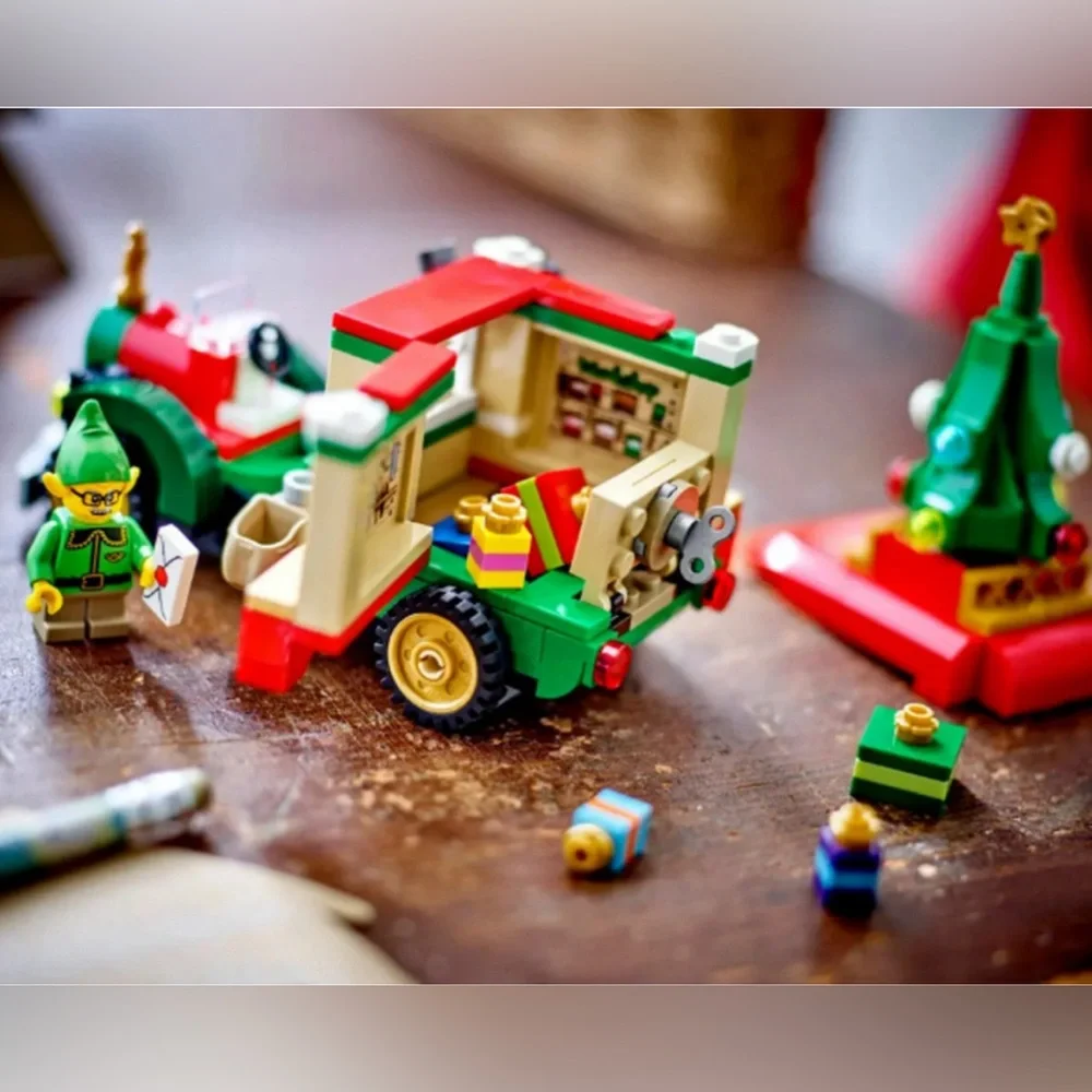Lego Santa’s Delivery Truck #40746 NEW